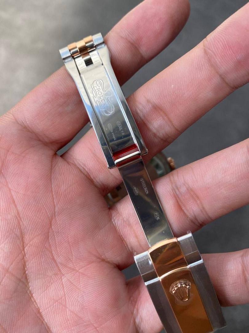 c83383cb-4dc2-44fb-8880-be90b92ca20e